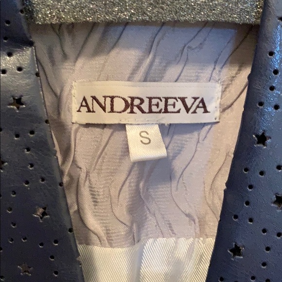 Speechless in my closet - Picture 3 of 11